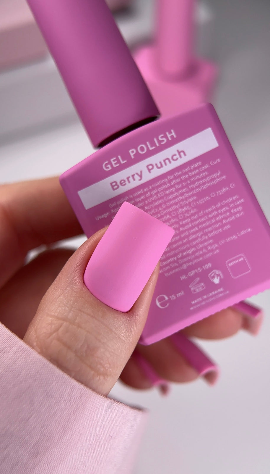 NYHED HeyLove Gel Polish - BERRY PUNCH