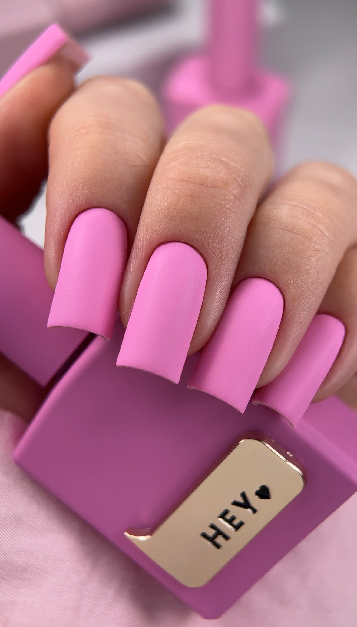 NYHED HeyLove Gel Polish - BERRY PUNCH