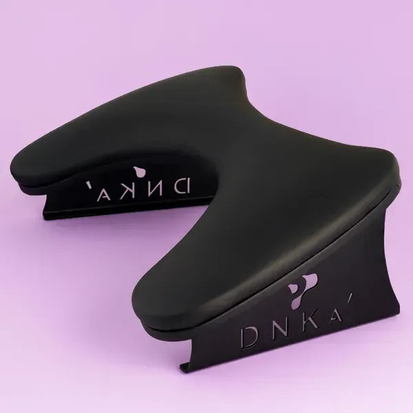 DNKA’ Anatomical Armrest